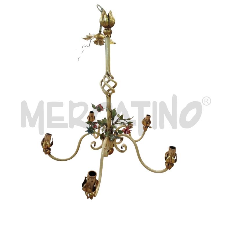 LAMPADARIO  COLOR CREMA/ORO LAVORAZIONE FIORI | Mercatino dell'Usato Chieri 1