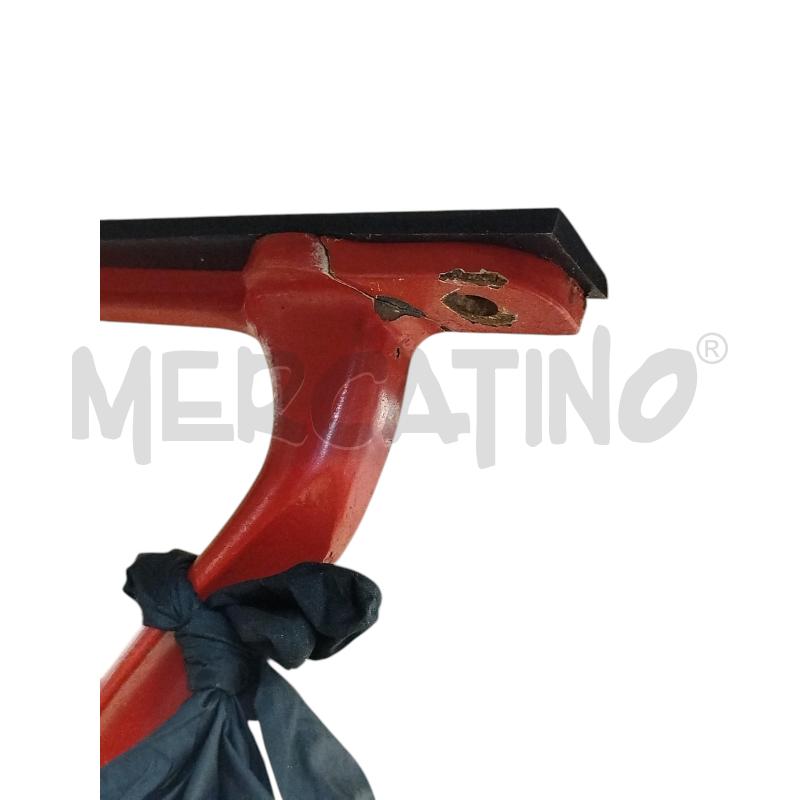 MOBILE EX MACCHINA DA CUCIRE BASE ROSSA | Mercatino dell'Usato Chieri 3