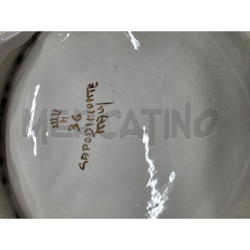 PIATTO CAPODIMONTE DISEGNO BORDO RILIEVO | Mercatino dell'Usato Chieri 2