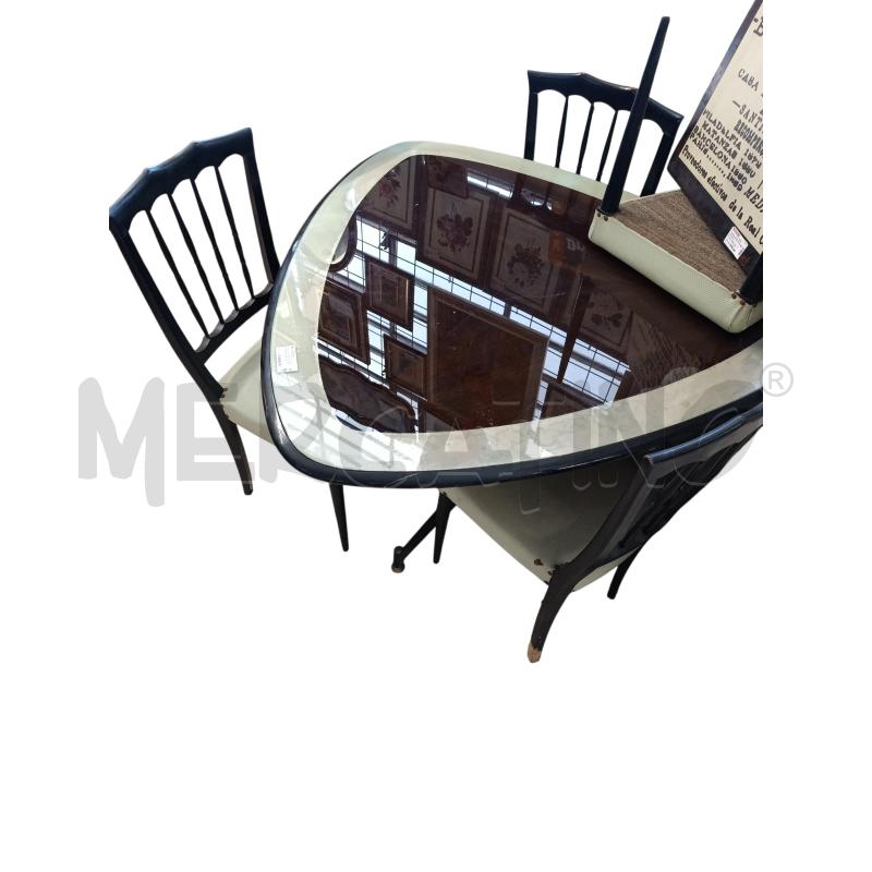 TAVOLO TRIANGOLARE + 4 SEDIE DA RESTAURARE PIANO | Mercatino dell'Usato Chieri 1