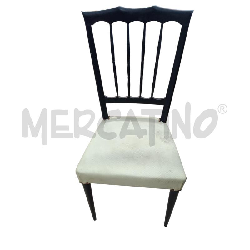 TAVOLO TRIANGOLARE + 4 SEDIE DA RESTAURARE PIANO | Mercatino dell'Usato Chieri 2