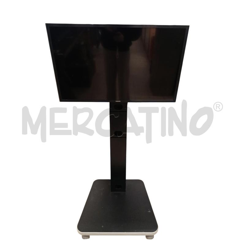 TELEVISORE SAMSUNG SMART +DVB T2 E MOBILETTO | Mercatino dell'Usato Chieri 1