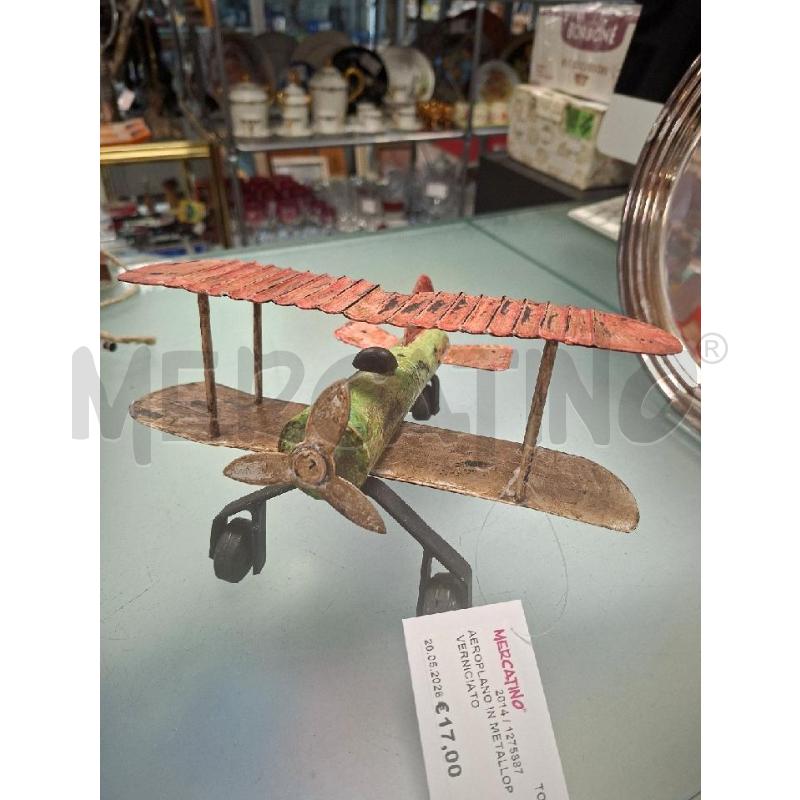 AEROPLANO IN METALLOP VERNICIATO | Mercatino dell'Usato Moncalieri - fr. moriondo 1