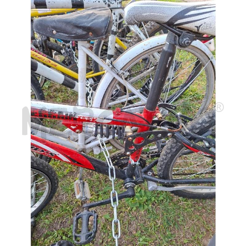 BICICLETTA CUPS BIANCA ROSSA | Mercatino dell'Usato Moncalieri - fr. moriondo 2