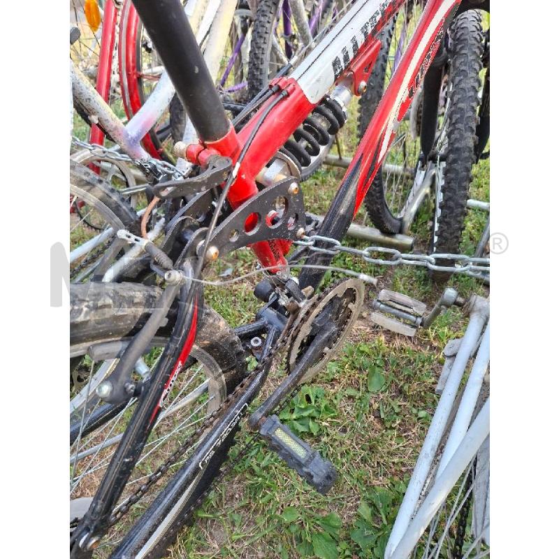 BICICLETTA CUPS BIANCA ROSSA | Mercatino dell'Usato Moncalieri - fr. moriondo 4