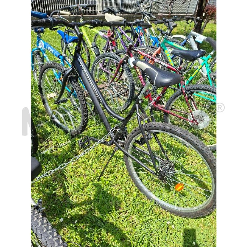 BICICLETTA UOMO NERA BRICHT  | Mercatino dell'Usato Moncalieri - fr. moriondo 1
