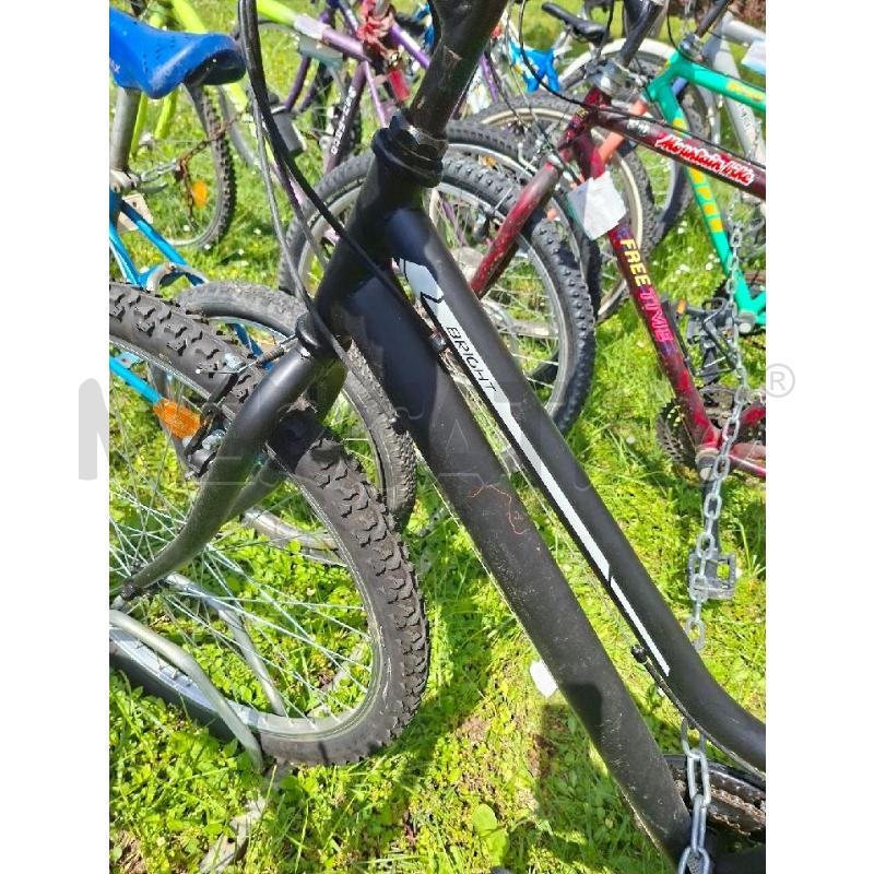 BICICLETTA UOMO NERA BRICHT  | Mercatino dell'Usato Moncalieri - fr. moriondo 2