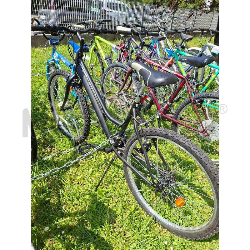 BICICLETTA UOMO NERA BRICHT  | Mercatino dell'Usato Moncalieri - fr. moriondo 3