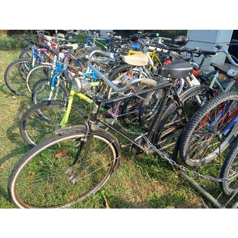 BICICLETTA UOMO NERA FRENI A BACCHETTA | Mercatino dell'Usato Moncalieri - fr. moriondo 1