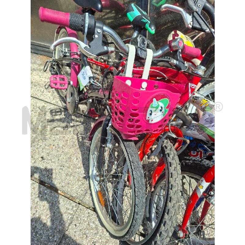 BICICLETTINA BAMBINA ROSA BTWIN  | Mercatino dell'Usato Moncalieri - fr. moriondo 3