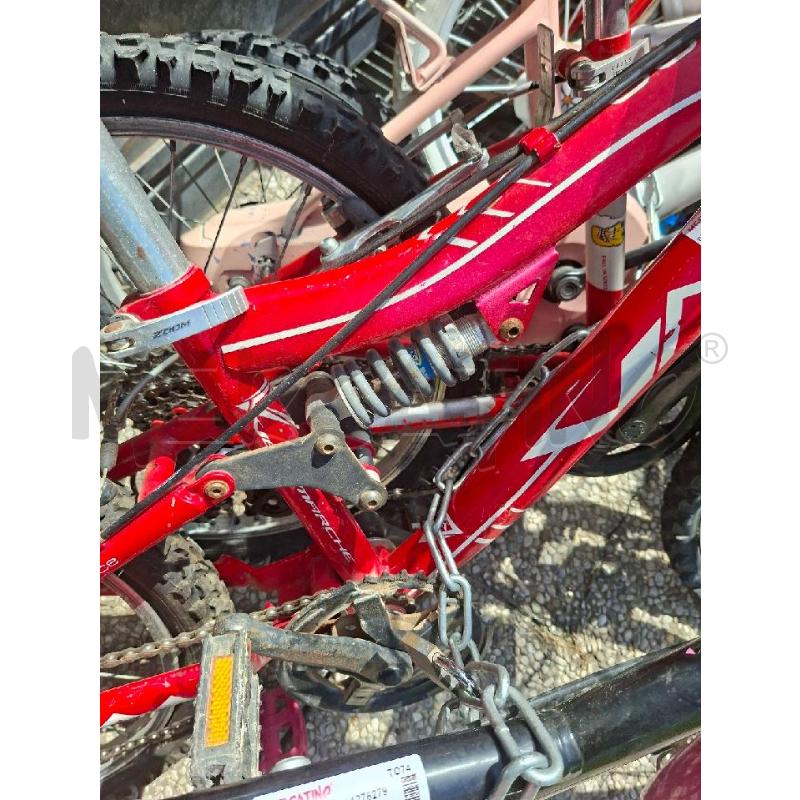 BICICLETTINA BAMBINO ROSSA AMMORTIZZATA PERFORMANCE | Mercatino dell'Usato Moncalieri - fr. moriondo 2