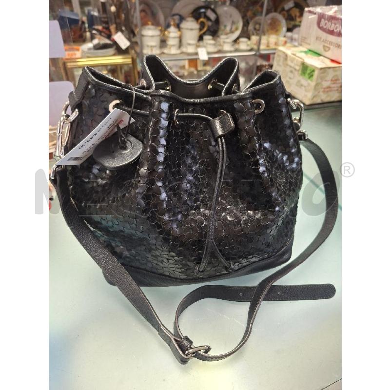 BORSA DONNA NERA A TESTONI | Mercatino dell'Usato Moncalieri - fr. moriondo 3