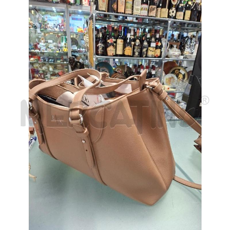 BORSA DONNA NOCCIOLA ARMANI EXCHANGE | Mercatino dell'Usato Moncalieri - fr. moriondo 2