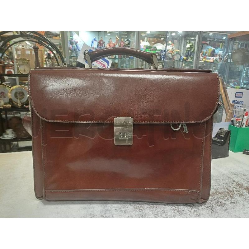 BORSA PORTA PC CUOIO SAMSONITE | Mercatino dell'Usato Moncalieri - fr. moriondo 1