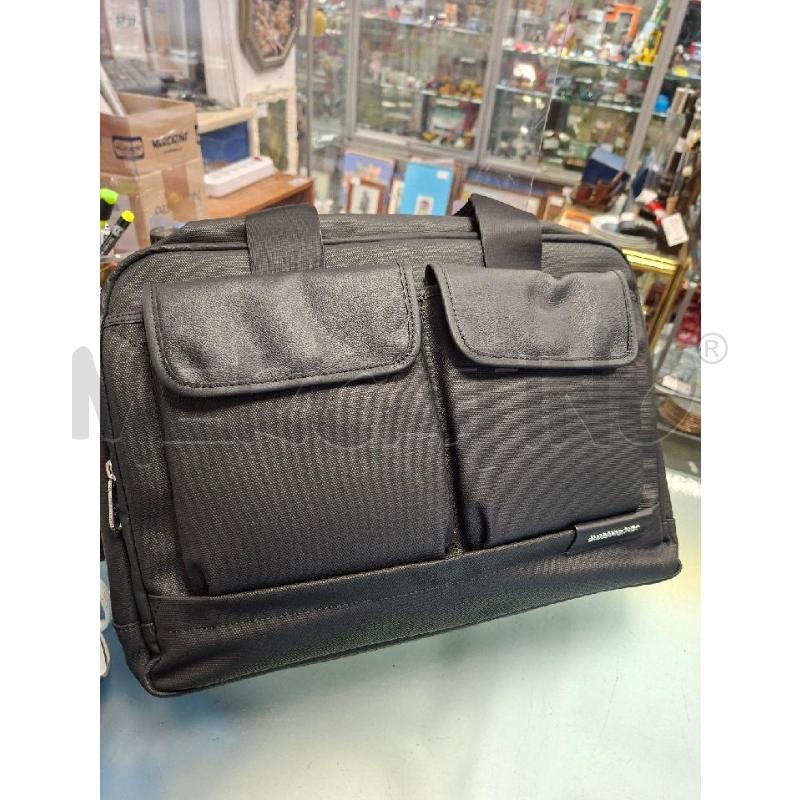 BORSA PORTA PC NERA MANDARINA DUCK | Mercatino dell'Usato Moncalieri - fr. moriondo 1