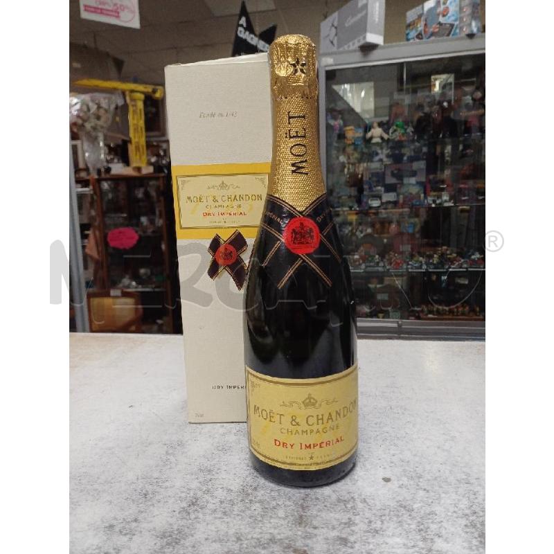 CHAMPAGNE MOET CHANDON  | Mercatino dell'Usato Moncalieri - fr. moriondo 1