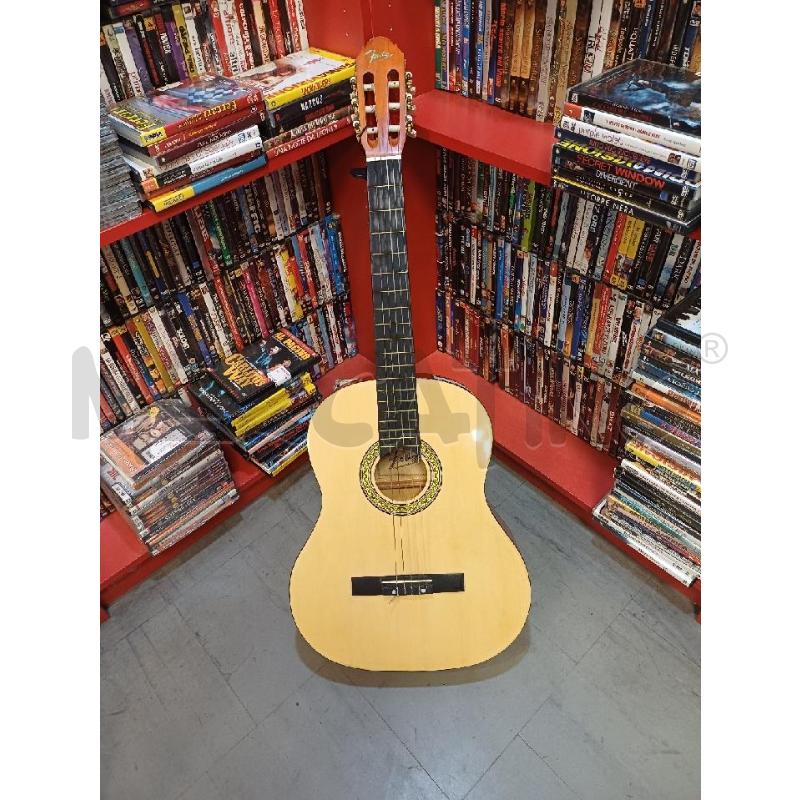 CHITARRA FABY | Mercatino dell'Usato Moncalieri - fr. moriondo 1