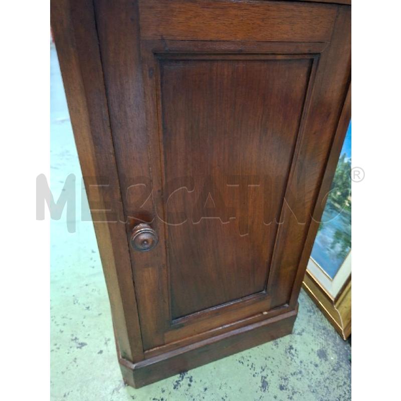 COMODINO LEGNO 1 CASSETO 1 ANTA | Mercatino dell'Usato Moncalieri - fr. moriondo 2