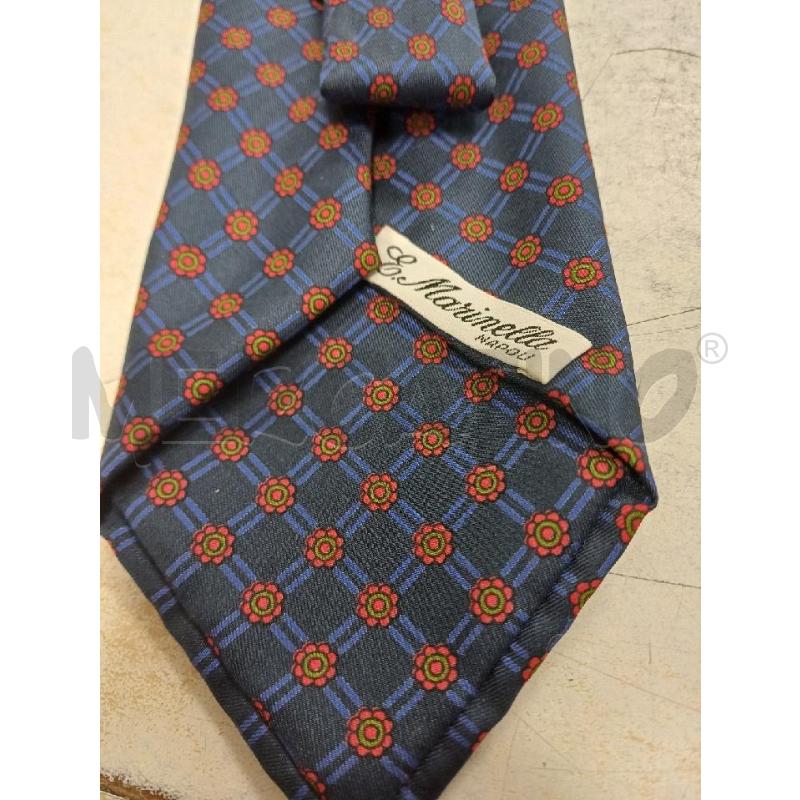 CRAVATTA BLU FIORI ROSSI MARINELLA | Mercatino dell'Usato Moncalieri - fr. moriondo 2