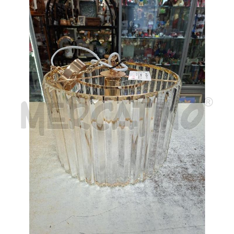 LAMPADARIO CIRCOLARE CON PRISMA PLEXI | Mercatino dell'Usato Moncalieri - fr. moriondo 1