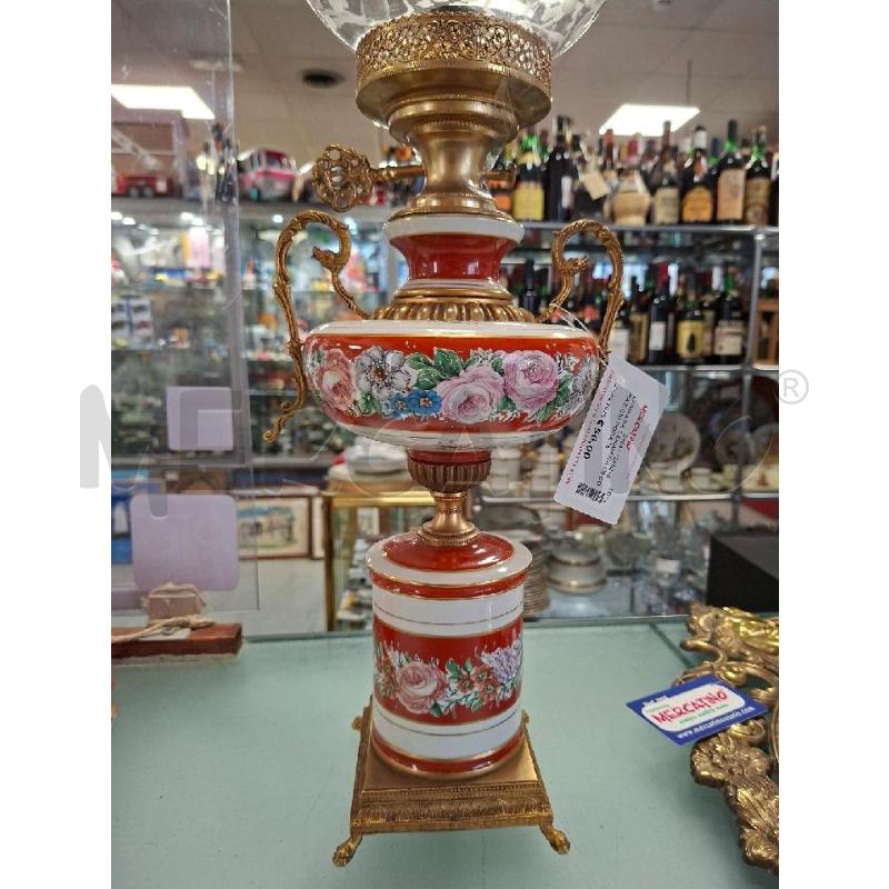 LAMPADA CERAMICA DECORAZIONI DORATE  | Mercatino dell'Usato Moncalieri - fr. moriondo 2