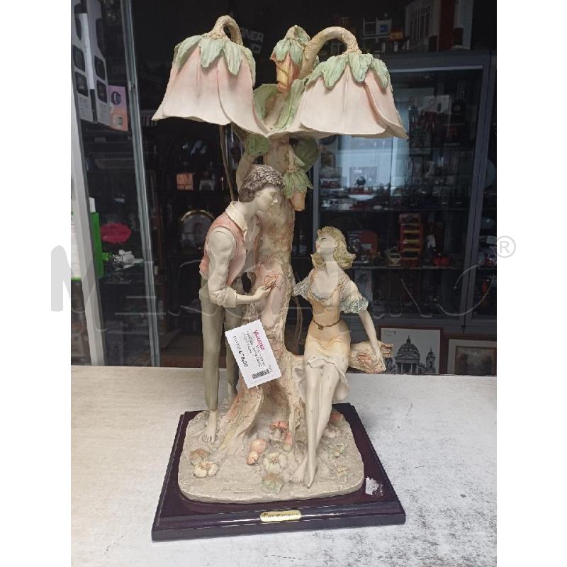 LAMPADA COPPIA RAGAZZI 2 LUCI VALENTINO | Mercatino dell'Usato Moncalieri - fr. moriondo 1