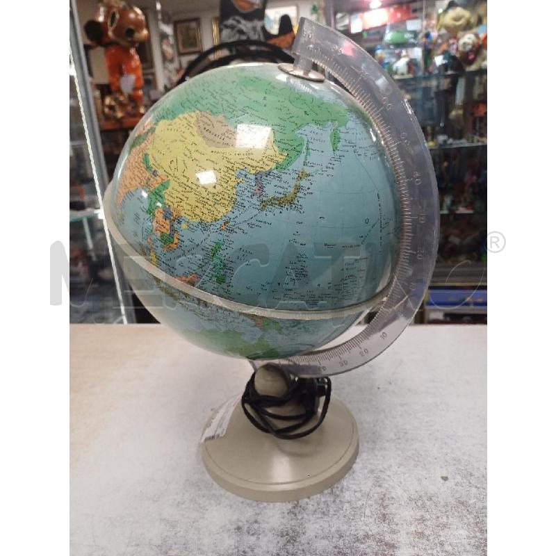 LAMPADA MAPPAMONDO BASE PANNA | Mercatino dell'Usato Moncalieri - fr. moriondo 2