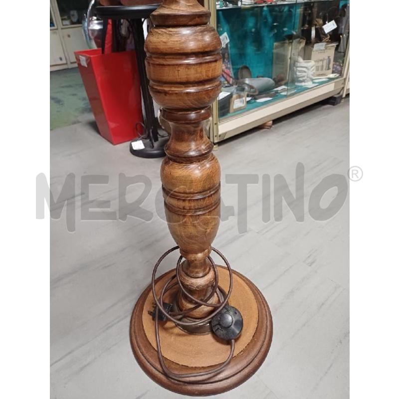 LAMPADA PIANTANA LEGNO | Mercatino dell'Usato Moncalieri - fr. moriondo 2
