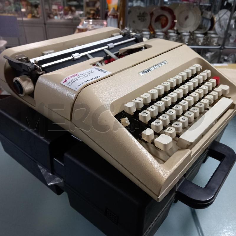 Olivetti Lettera 35  Come si usa una macchina da scrivere 