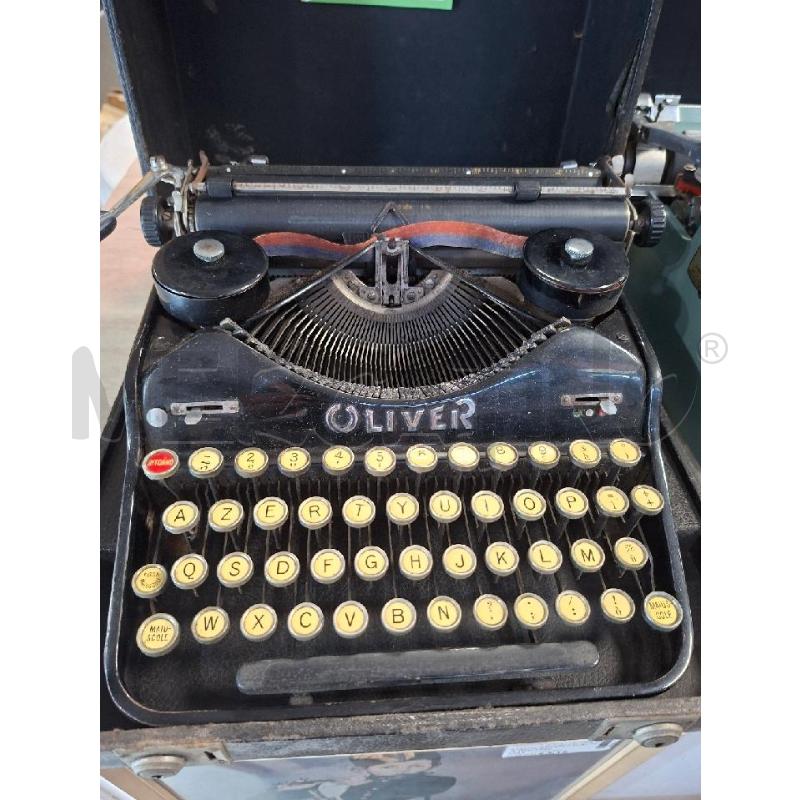 MACCHINA DA SCRIVERE OLIVER EPOCA | Mercatino dell'Usato Moncalieri - fr. moriondo 2