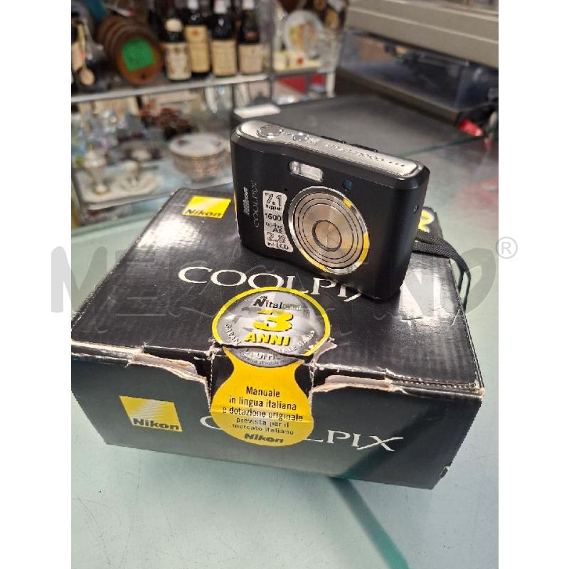 MACCHINA FOTOGRAFICA NIKON COOLPIX | Mercatino dell'Usato Moncalieri - fr. moriondo 1