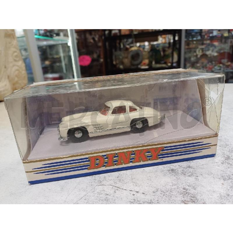 MODELLINO 300SL MERCEDES DINKY | Mercatino dell'Usato Moncalieri - fr. moriondo 1