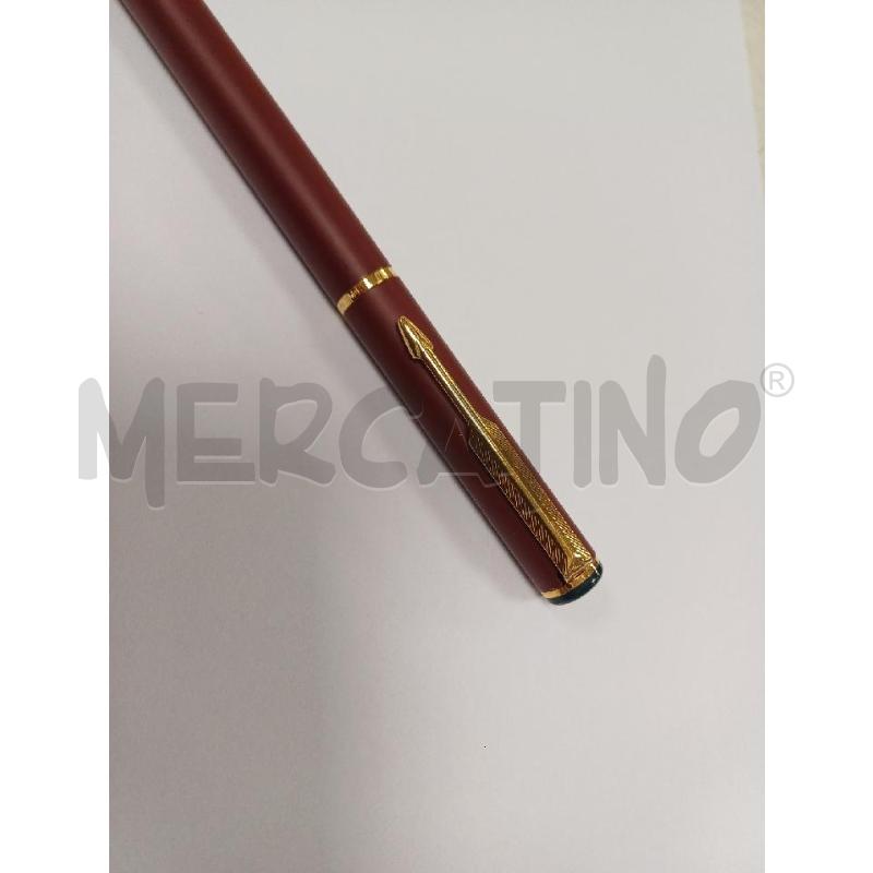 PENNA A SFERA MARRONE VERDE | Mercatino dell'Usato Moncalieri - fr. moriondo 2