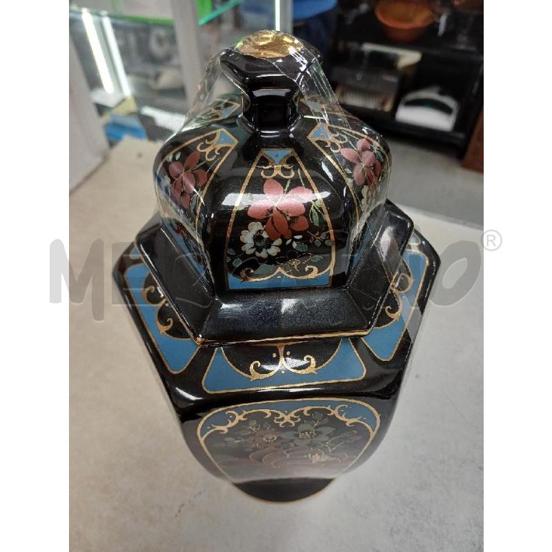 POTICHE VASO NERO FG | Mercatino dell'Usato Moncalieri - fr. moriondo 3