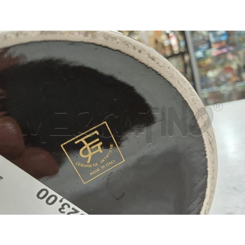 POTICHE VASO NERO FG | Mercatino dell'Usato Moncalieri - fr. moriondo 4