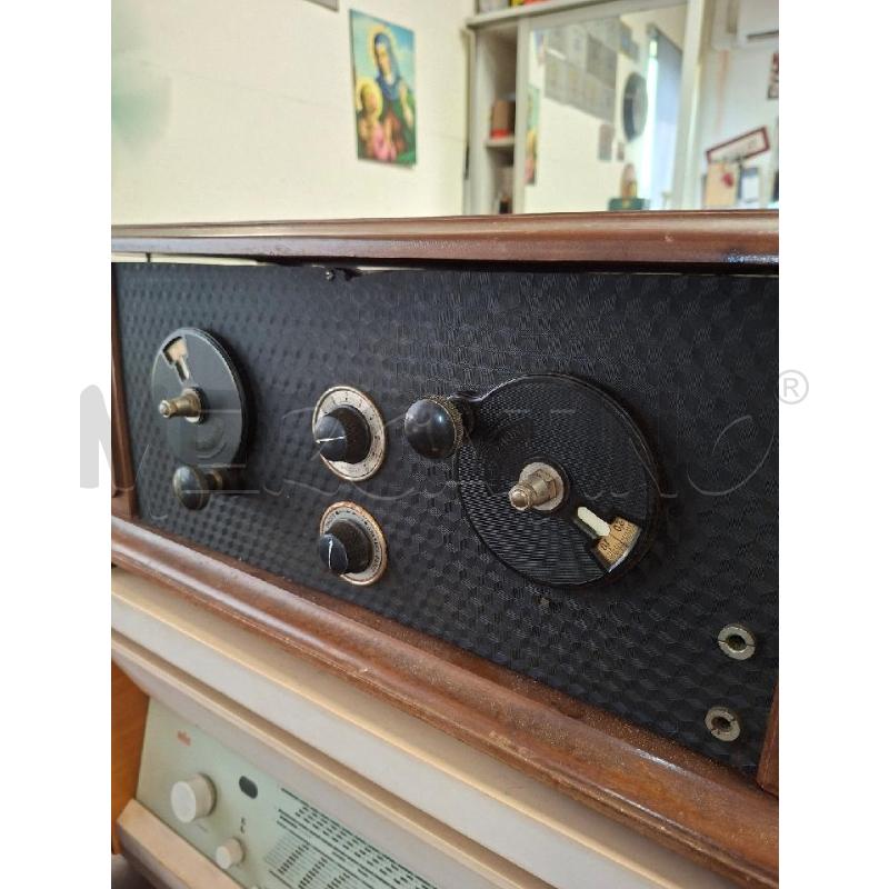 RADIO A VALVOLE 748  | Mercatino dell'Usato Moncalieri - fr. moriondo 2