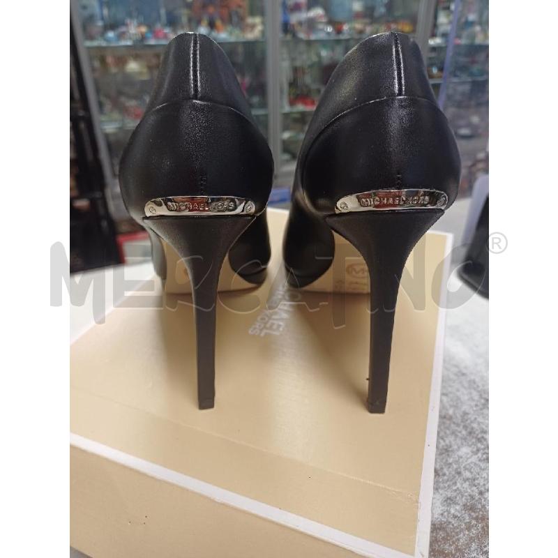 SCARPE DONNA NERA MICHAEL KORS | Mercatino dell'Usato Moncalieri - fr. moriondo 3