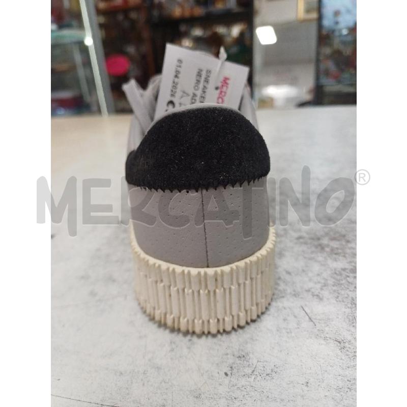 SNEAKERS DONNA GRIGIO NERO ADIDAS | Mercatino dell'Usato Moncalieri - fr. moriondo 4