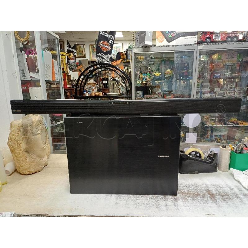 SOUNOLBAR HW J 550 SUBWOOFER SAMSUNG  | Mercatino dell'Usato Moncalieri - fr. moriondo 1