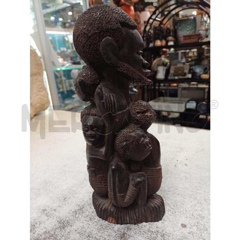 STATUA LEGNO LA FAMIGLIA  | Mercatino dell'Usato Moncalieri - fr. moriondo 4