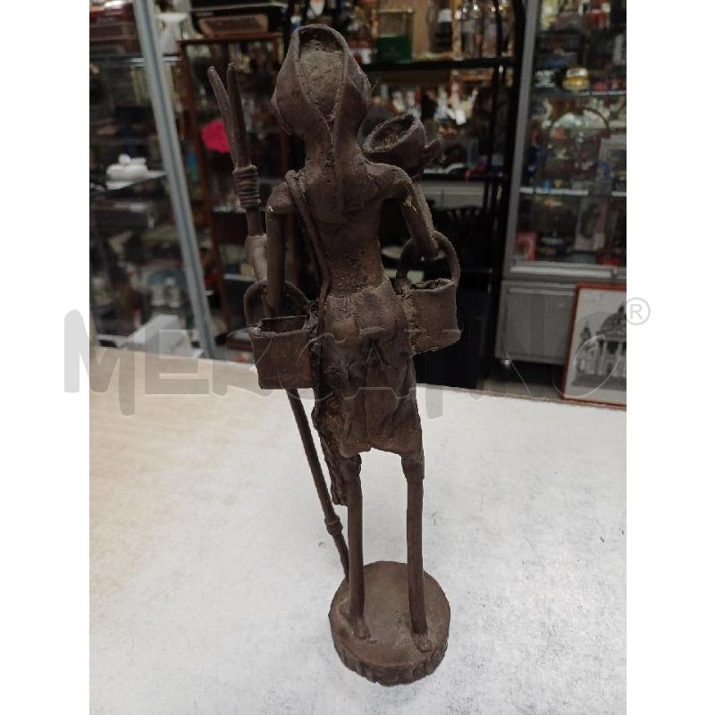 STATUA METALLO UOMO  | Mercatino dell'Usato Moncalieri - fr. moriondo 3