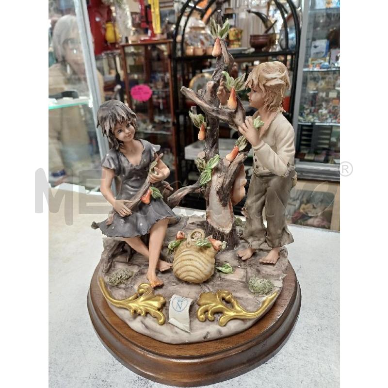 STATUA RACCOGLITORI DI FRUTTA SARTORI  | Mercatino dell'Usato Moncalieri - fr. moriondo 1