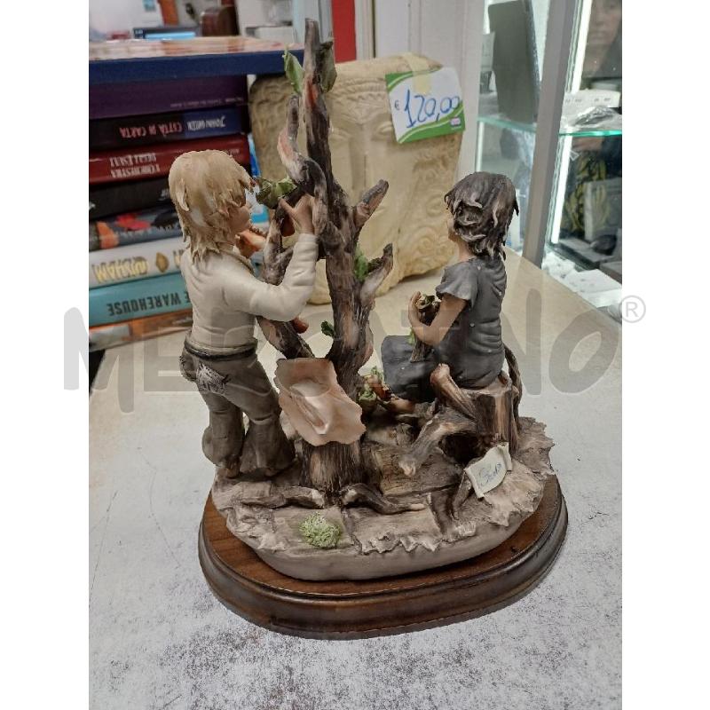 STATUA RACCOGLITORI DI FRUTTA SARTORI  | Mercatino dell'Usato Moncalieri - fr. moriondo 3
