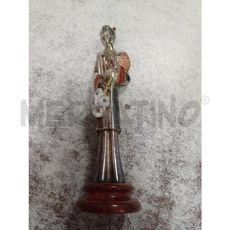 STATUETTA DAMA ORIENTALE ARGENTATA | Mercatino dell'Usato Moncalieri - fr. moriondo 2