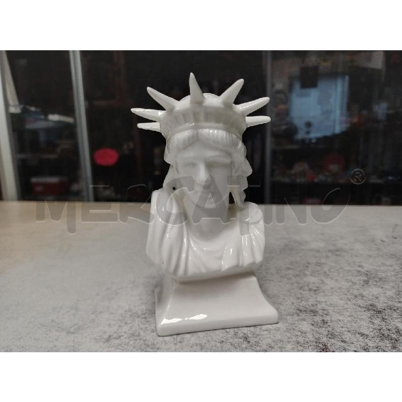 STATUETTA DELLA LIBERTA BUANCA  | Mercatino dell'Usato Moncalieri - fr. moriondo 1