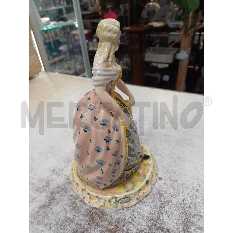STATUETTA DONNA CAPODIMONTE | Mercatino dell'Usato Moncalieri - fr. moriondo 3