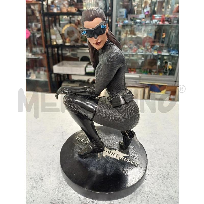 STATUETTA THE DARK KNIGHT RISER | Mercatino dell'Usato Moncalieri - fr. moriondo 3