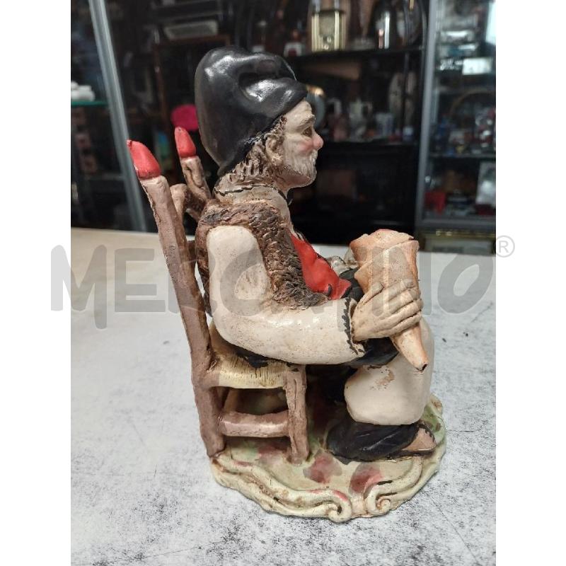 STATUETTA UOMO SEDUTO SARDEGNA | Mercatino dell'Usato Moncalieri - fr. moriondo 3