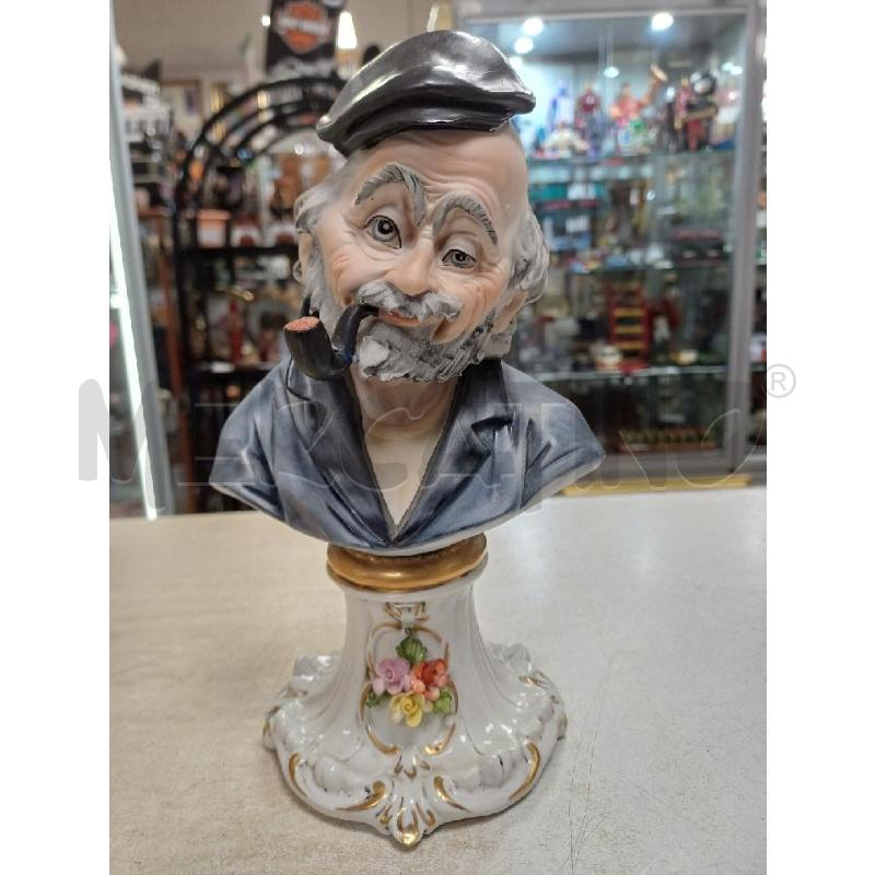 STATUETTA VECCHIO FUMATORE CAPODIMONTE  | Mercatino dell'Usato Moncalieri - fr. moriondo 1