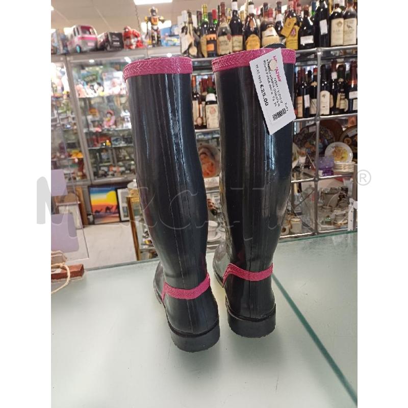 STIVALI DONNA GOMMA GRIGIO FUXIA HAVAIANAS | Mercatino dell'Usato Moncalieri - fr. moriondo 3